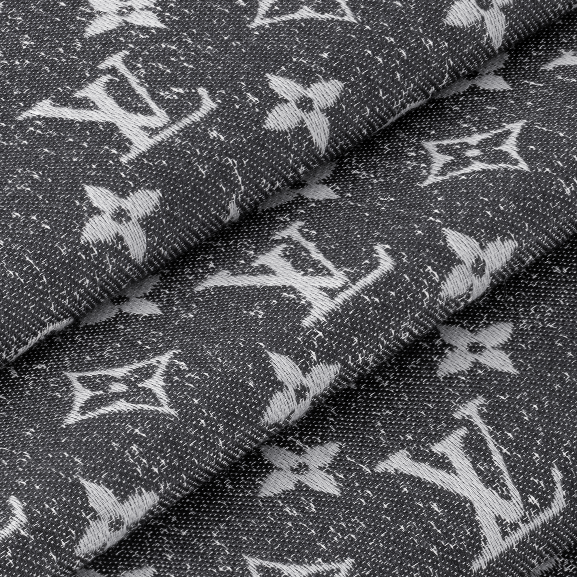 VETEMENTS デムナ期 MONOGRAM SILK SCARF VETEMENTS デムナ期 MONOGRAM SILK SCARF